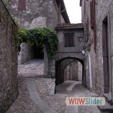 http://wowslider.net/